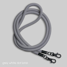 Load image into Gallery viewer, Grey white dot 白中灰 -「金屬版」多用途電話繩連電話扣