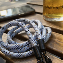 Load image into Gallery viewer, Blue burberry -「金屬版」多用途電話繩連電話扣