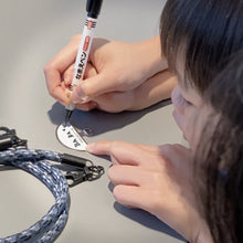 Load image into Gallery viewer, Camo blue 迷彩藍 -「金屬版」多用途電話繩連電話扣