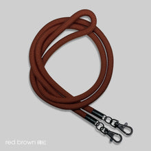 Load image into Gallery viewer, Red brown 磚紅 -「金屬版」多用途電話繩連電話扣